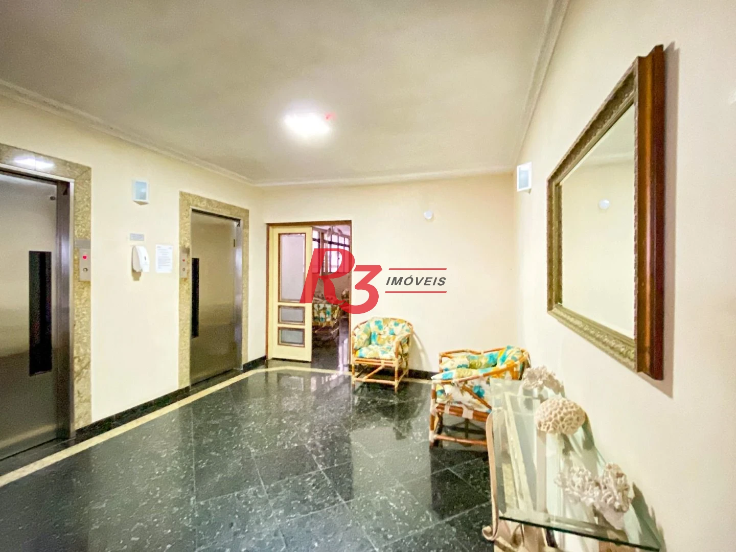 Apartamento à venda, 60 m² por R$ 445.000,00 - Embaré - Santos/SP