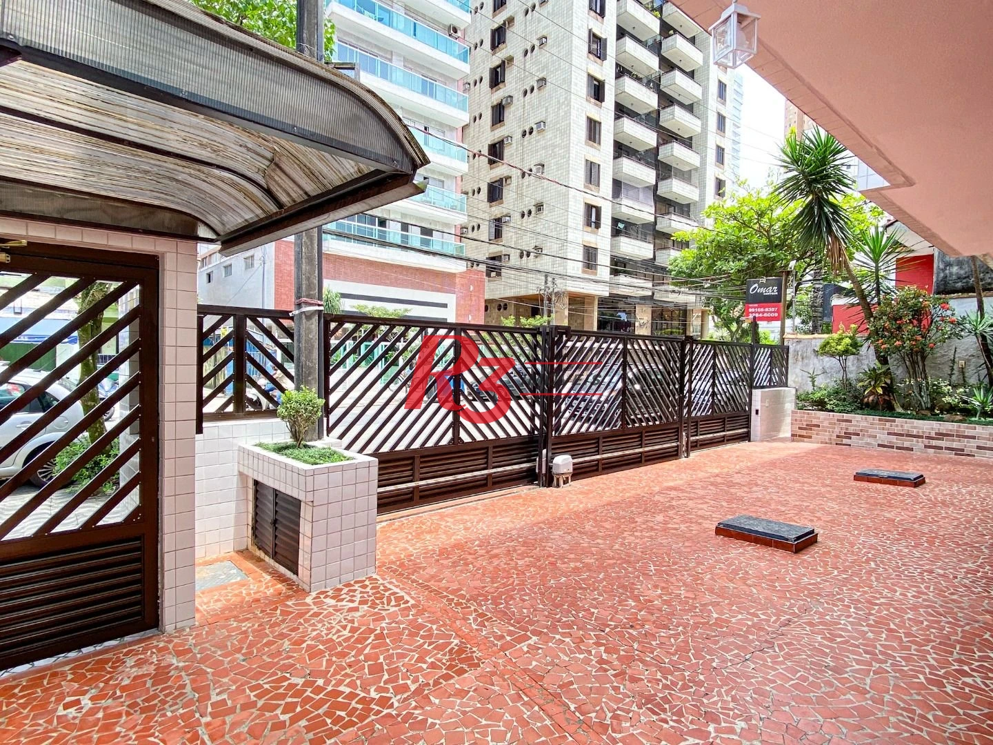 Apartamento com 2 dormitórios à venda, 75 m² por R$ 630.000,00 - Gonzaga - Santos/SP