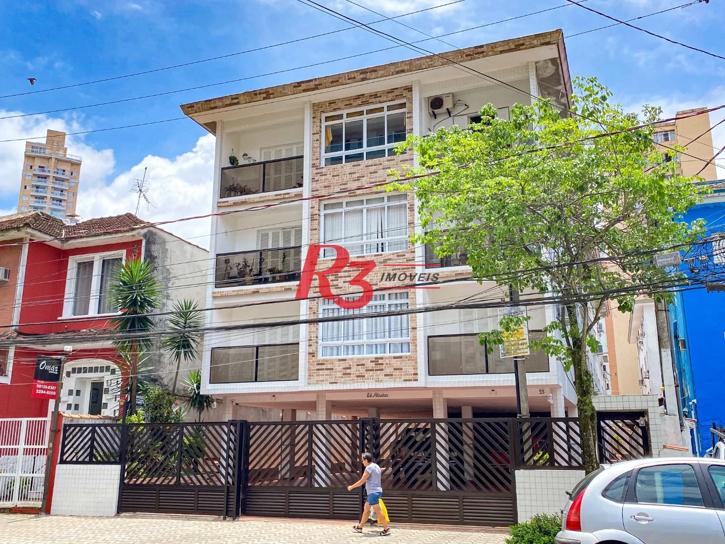 Apartamento com 2 dormitórios à venda, 75 m² por R$ 630.000,00 - Gonzaga - Santos/SP