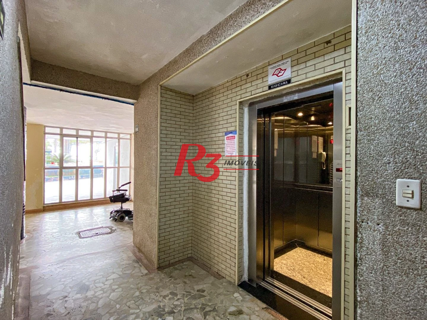 Apartamento à venda, 73 m² por R$ 692.000,00 - Embaré - Santos/SP