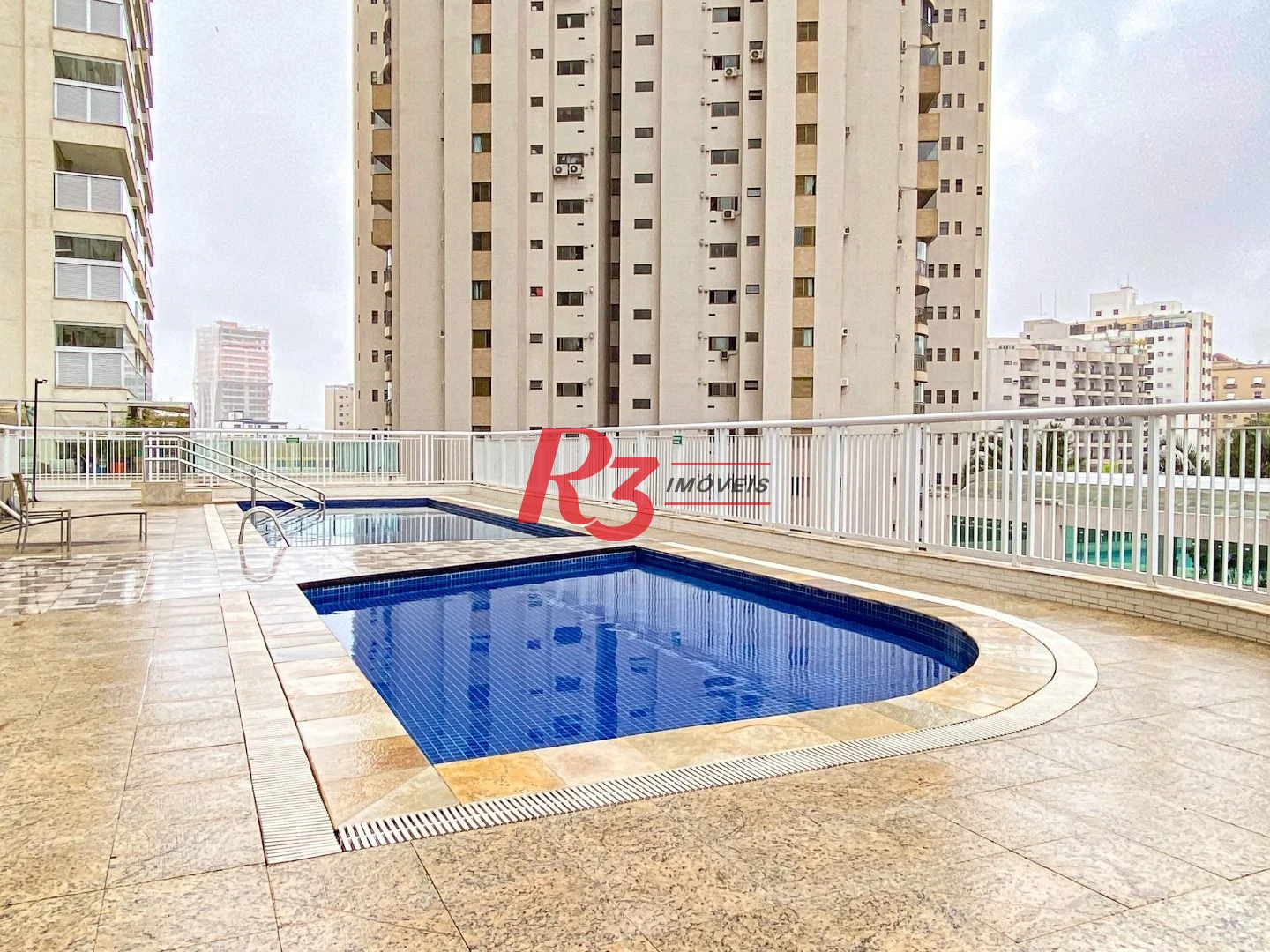 Apartamento para alugar, 48 m² por R$ 5.000,00/mês - Ponta da Praia - Santos/SP