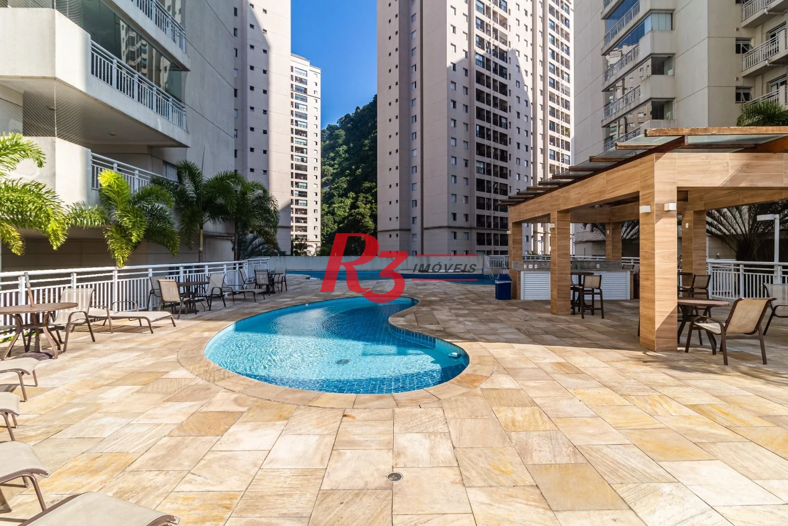 Cobertura à venda, 350 m² por R$ 4.500.000,00 - Marapé - Santos/SP